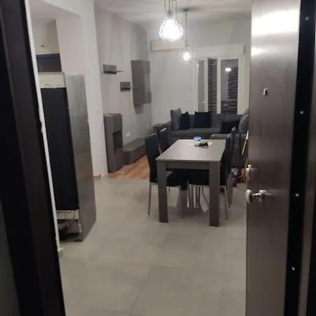 Σπιτι Ιδανικο Για 4 Ατομα Στον Αγ. Νικολαο Αττικησ Apartment Athens Exterior photo